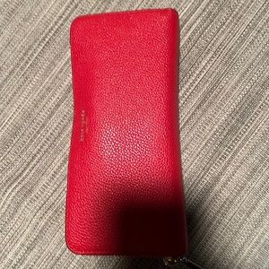 Read Kate spade zipper wallet